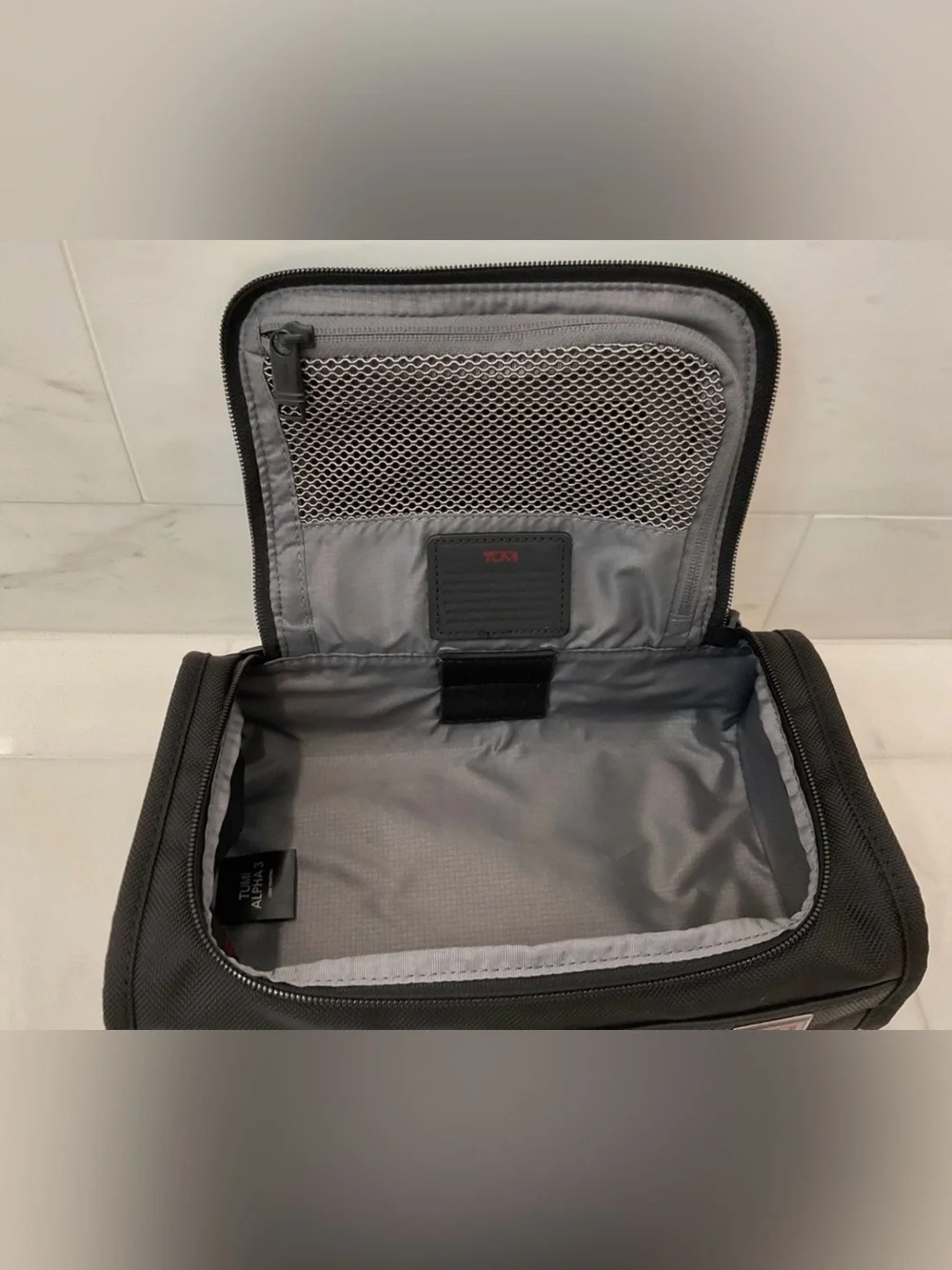 NEW Tumi ALPHA 10.75” Ballistic Nylon TRAVEL DOPP Toiletry KIT - BLACK